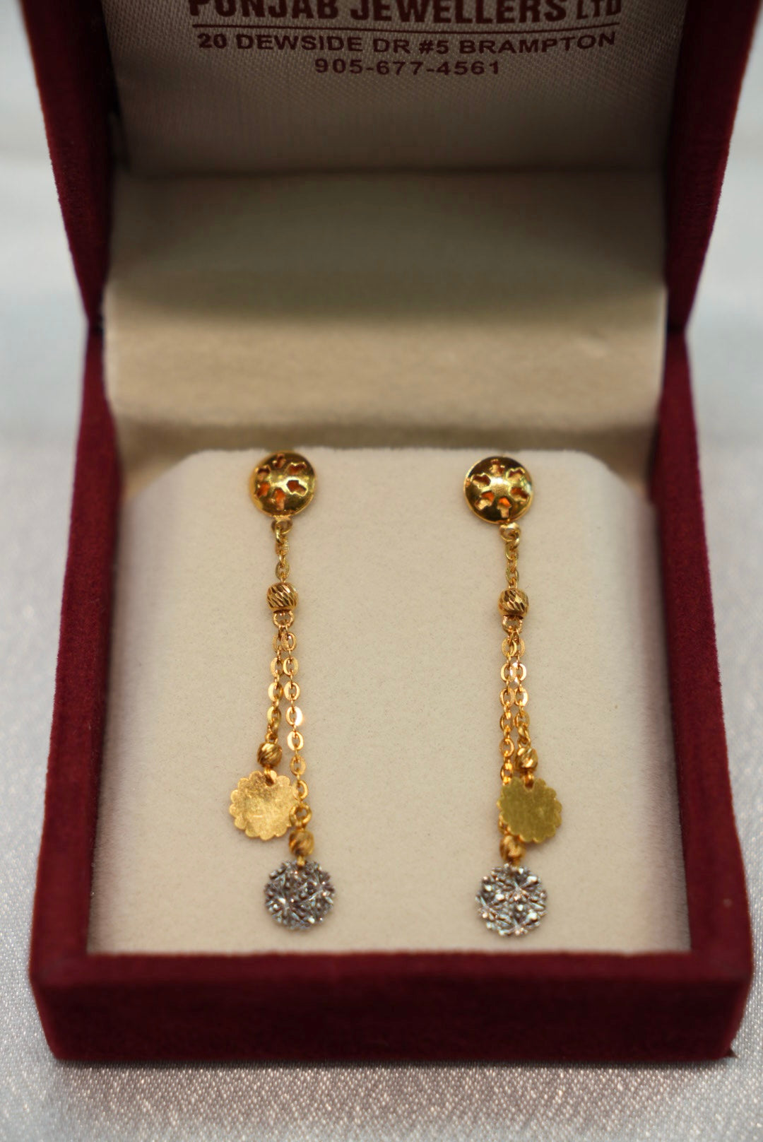 22K Gold Ladies Earrings