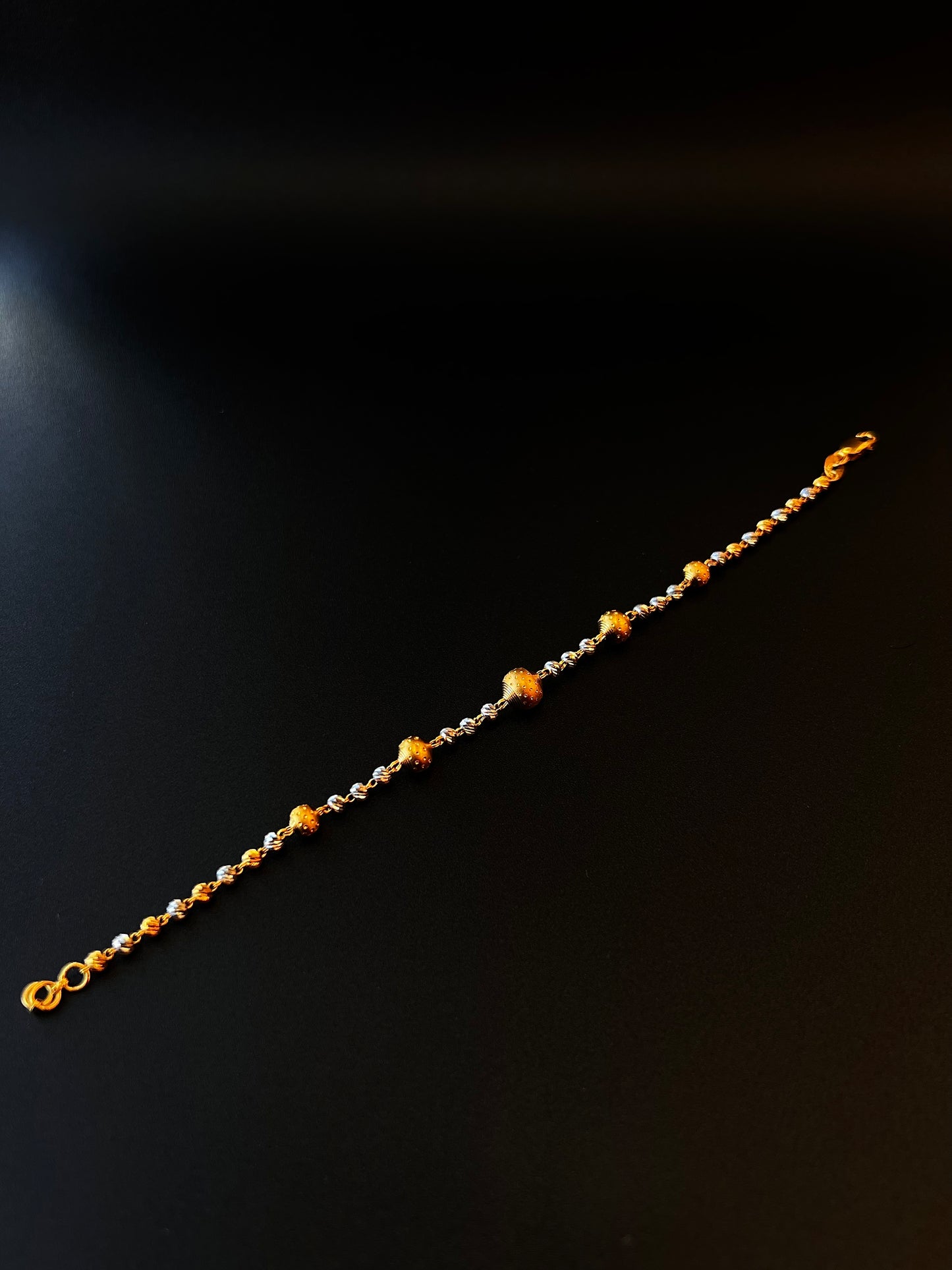 22k Gold Ladies Bracelet