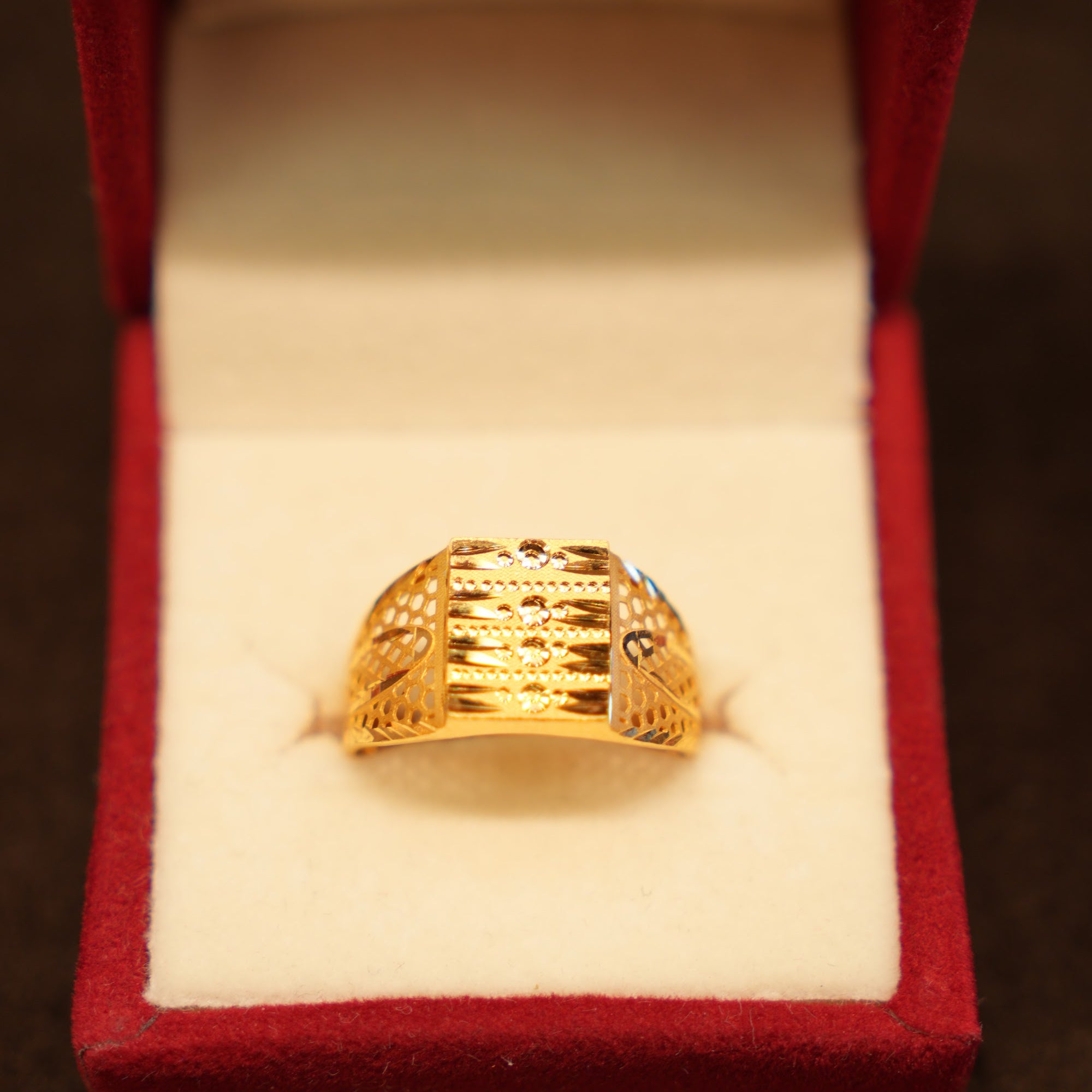 22K Gold Lattice Column Ring