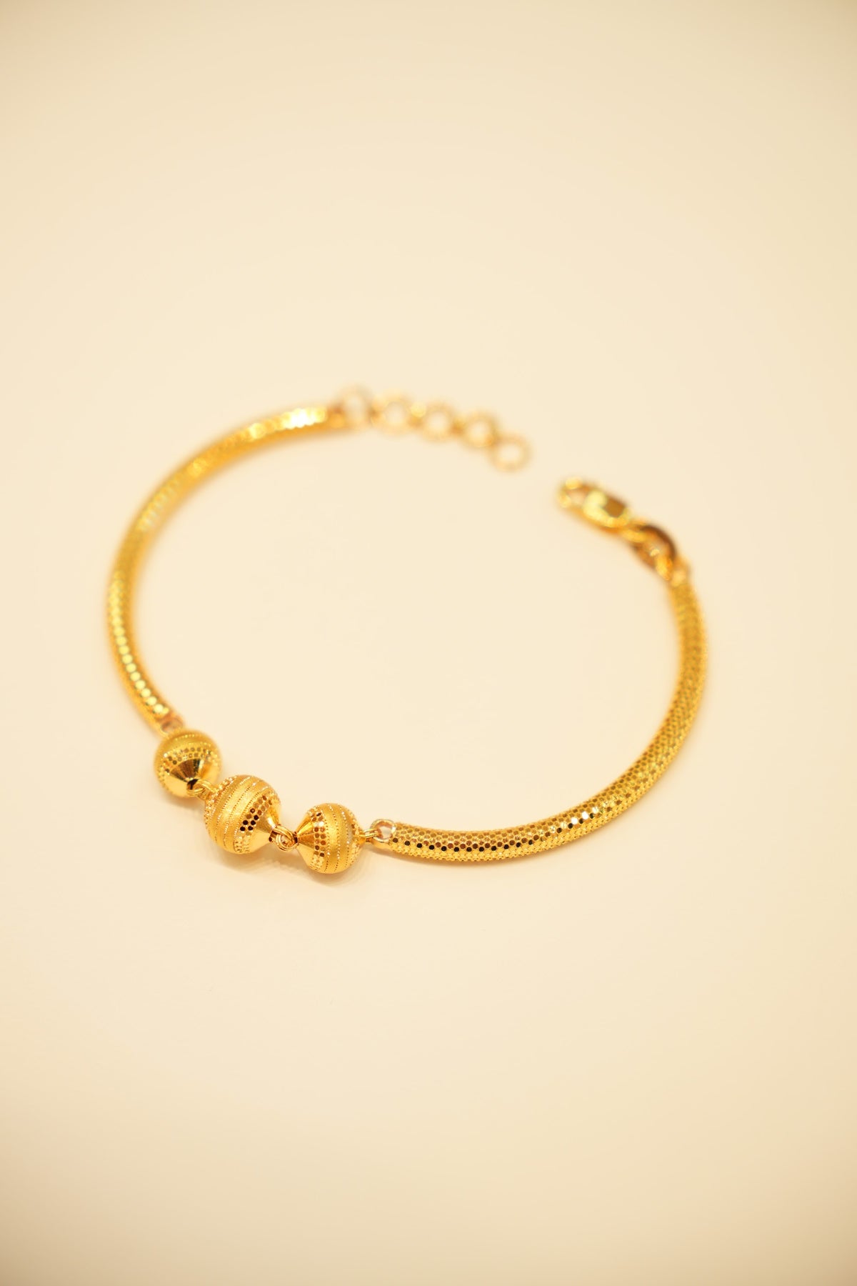 22K Gold Mesh Chain Ball-Bead Bracelet