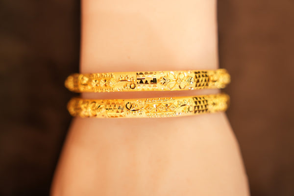 22K Gold Ornate Paisley Scroll Bangles