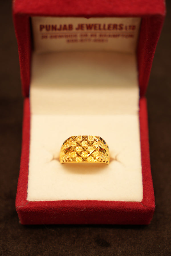 22K Gold Quilted Diamond-Cut Dome Ring