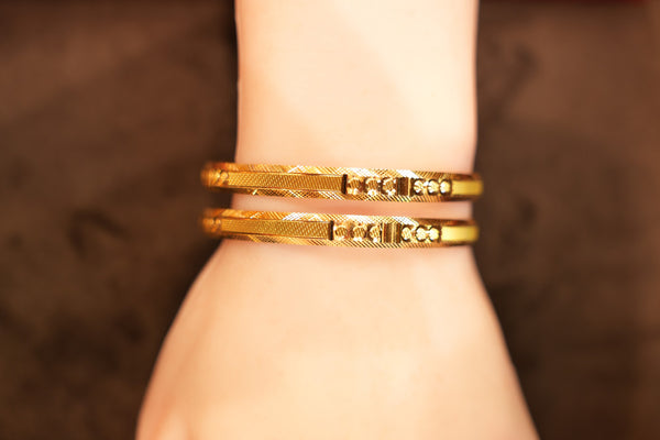 22K Gold Criss-Cross Dot Bangles