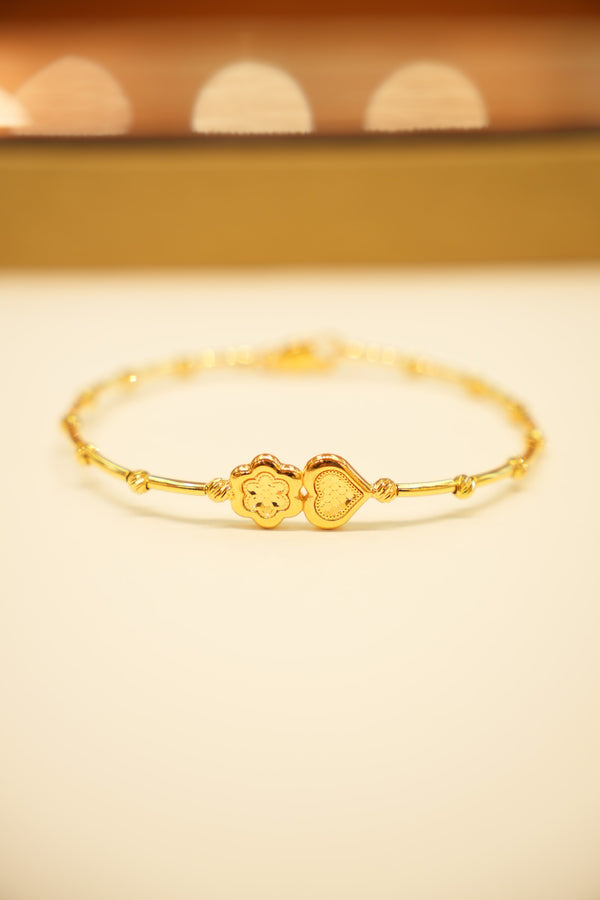 22K Gold Flower Heart Charm Bangle