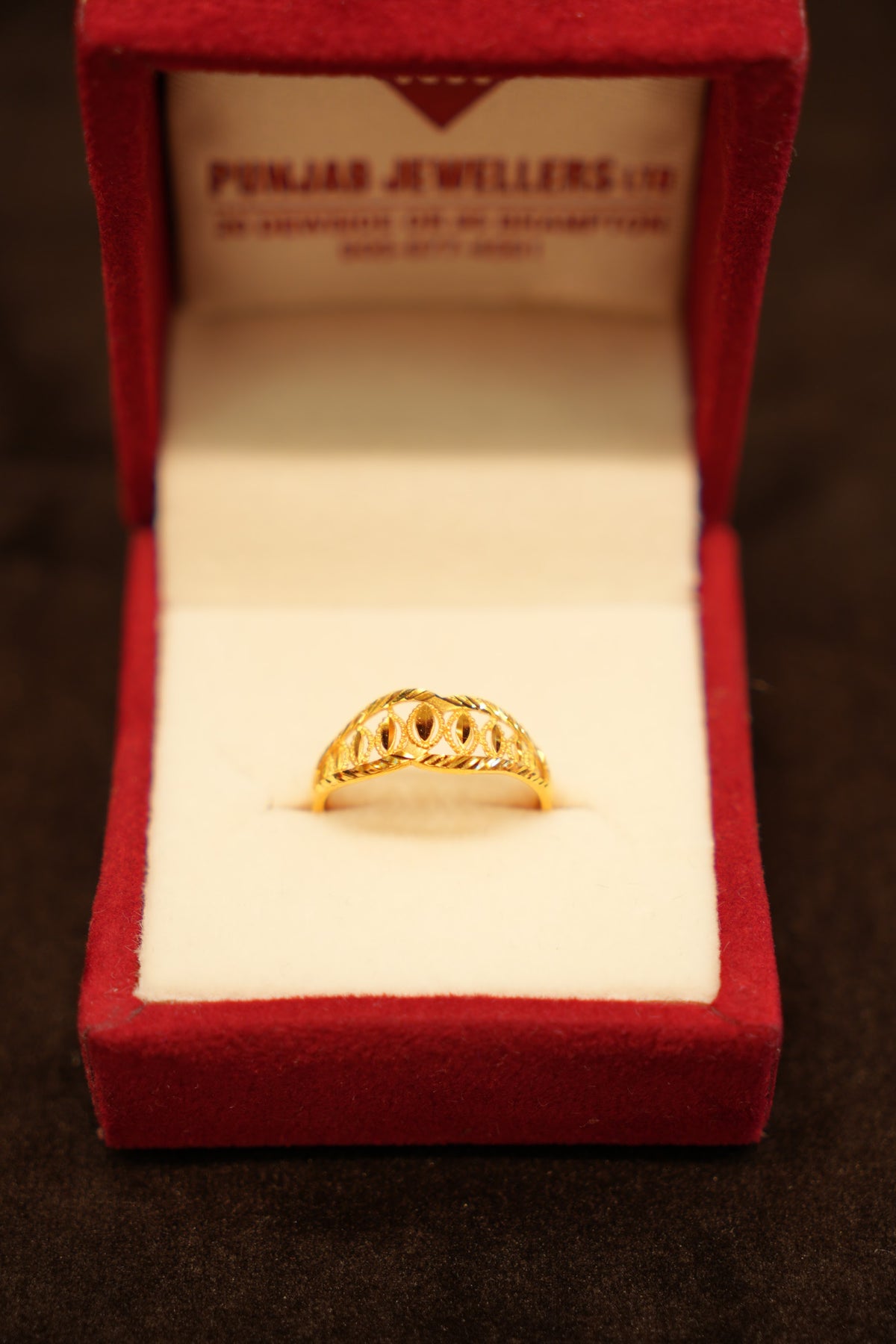 22K Gold Openwork Oval Band Ring
