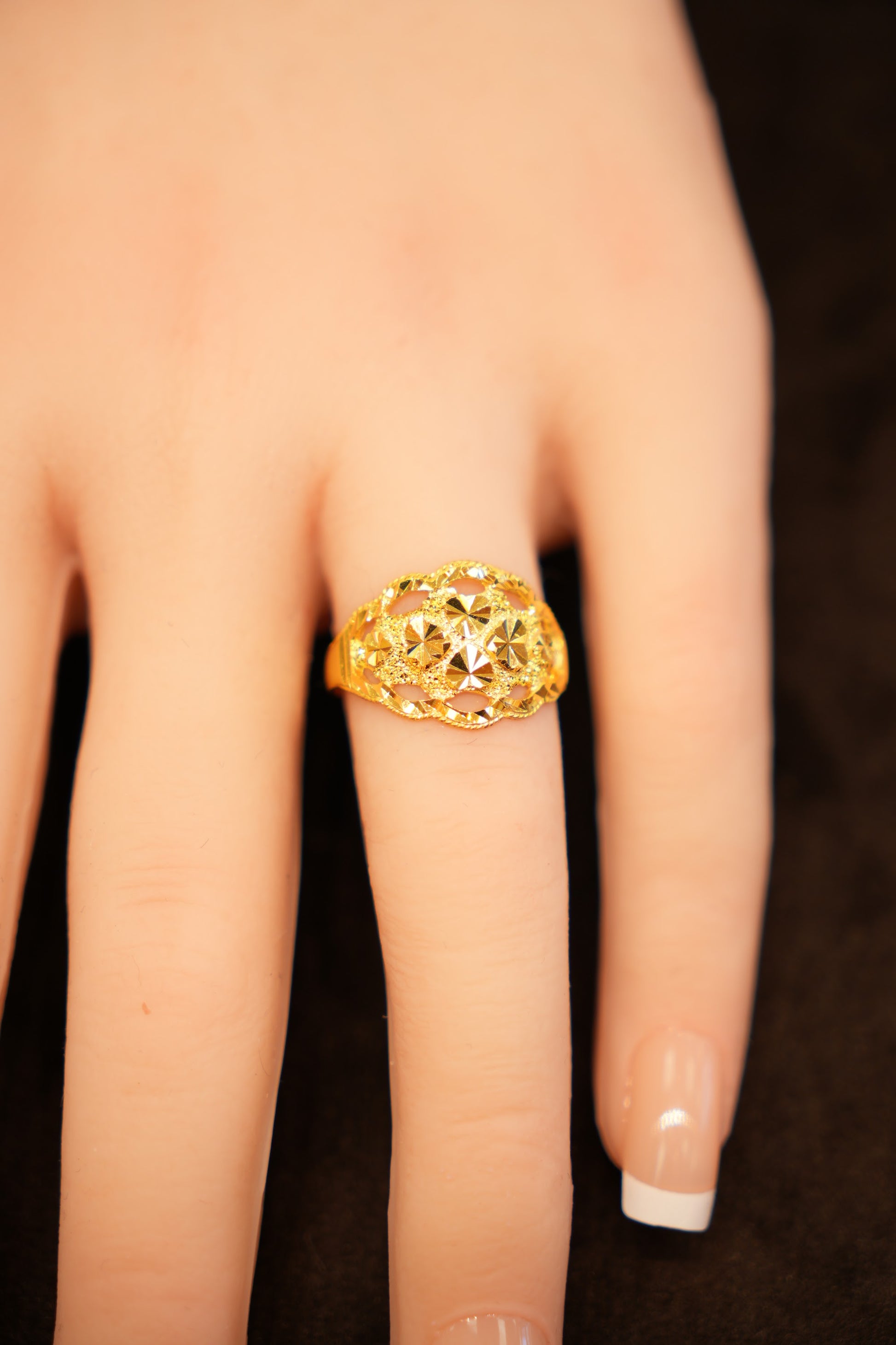 22K Gold Starburst Lattice Dome Ring