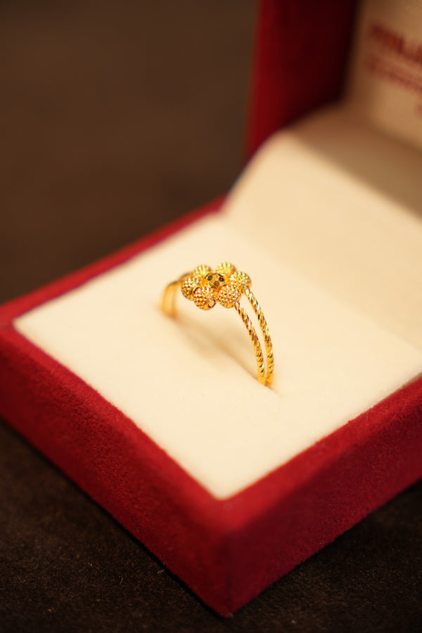 22K Gold Flower Blossom Twist Ring