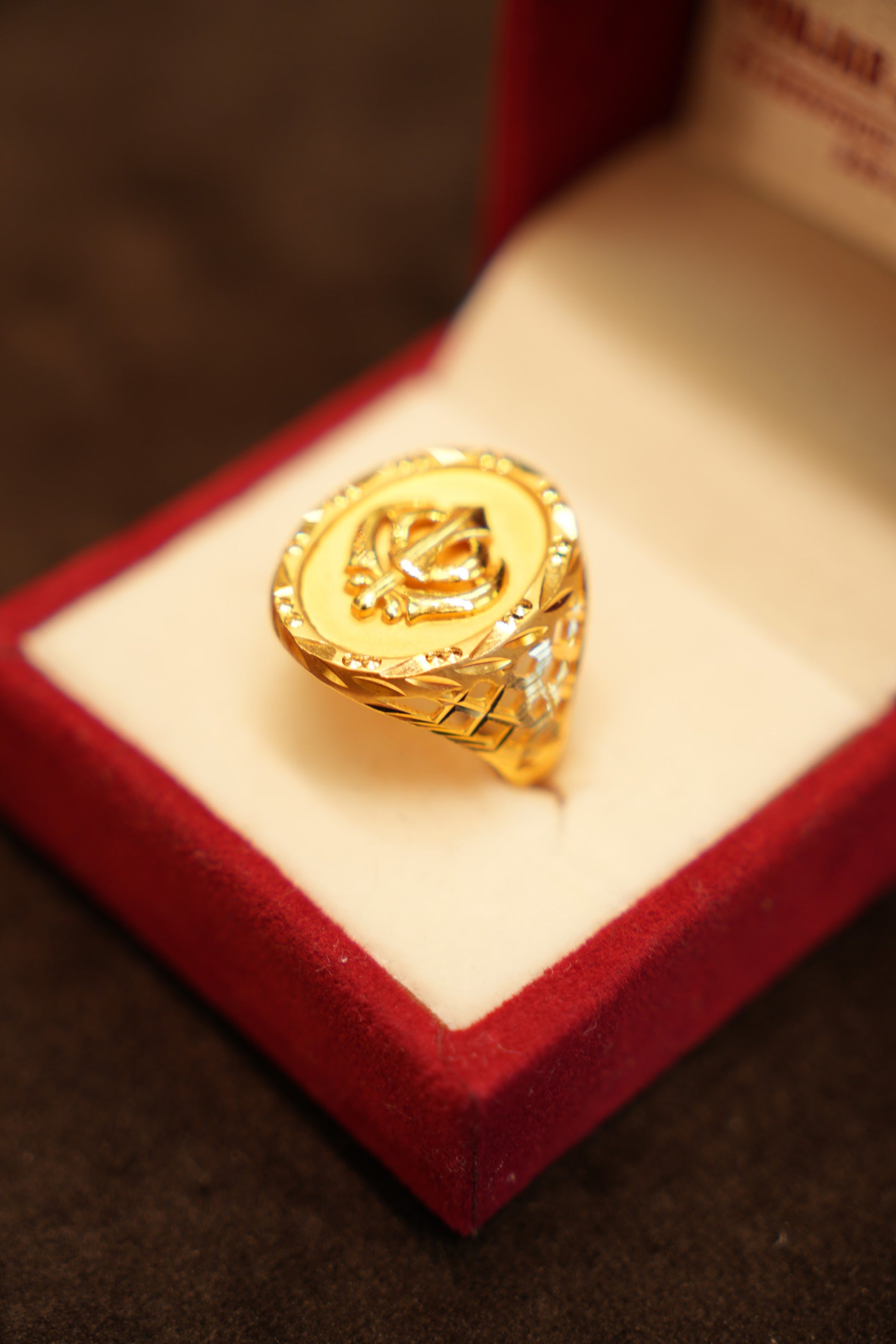22K Gold Khanda Beaded Oval Ring