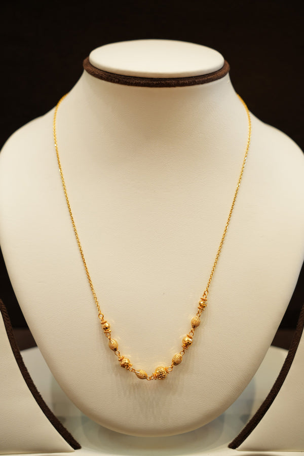 22K Gold Beaded Front Cluster Chain