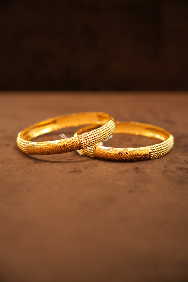 22K Gold Paisley Scroll Segment Bangles