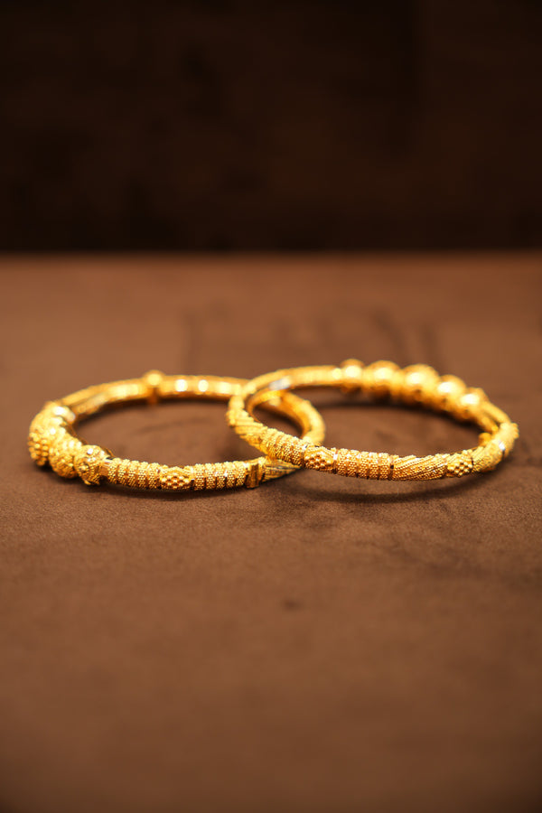 22K Gold Textured Snake Bangles