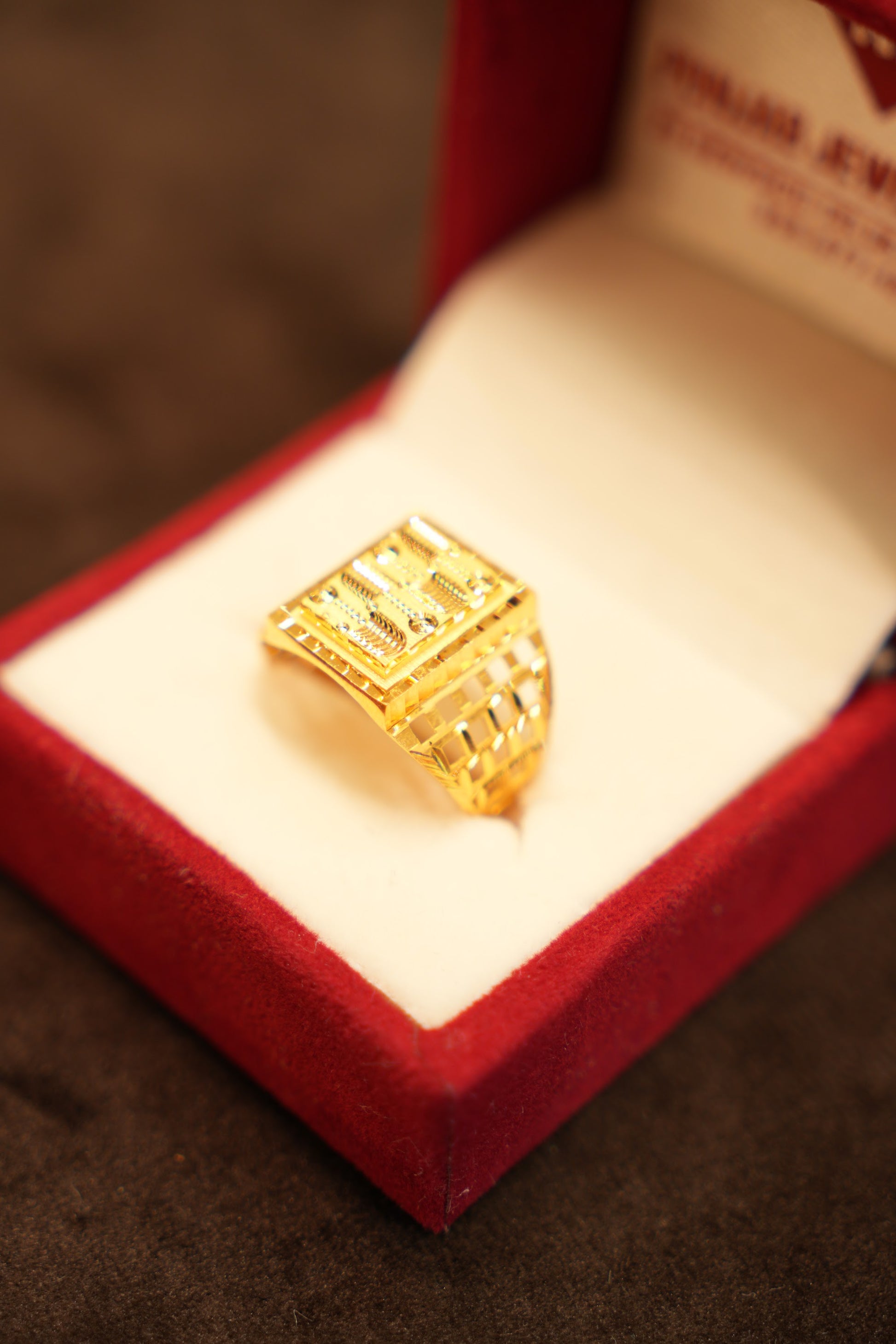 22K Gold Twisted Column Panel Ring