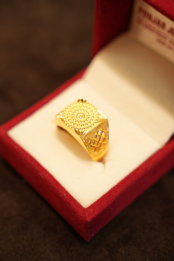 22K Gold Concentric Bullseye Dome Ring