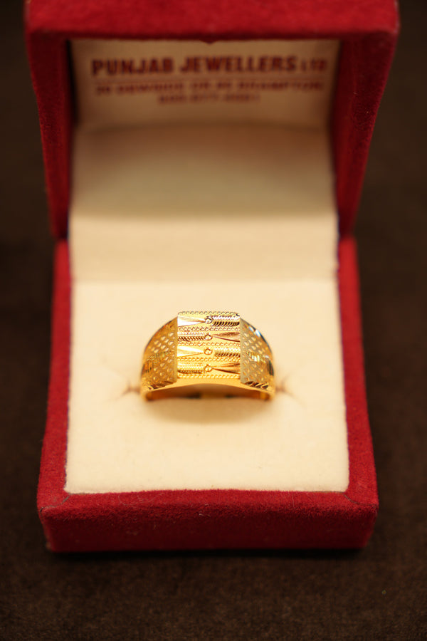 22K Gold Feather Lattice Panel Ring