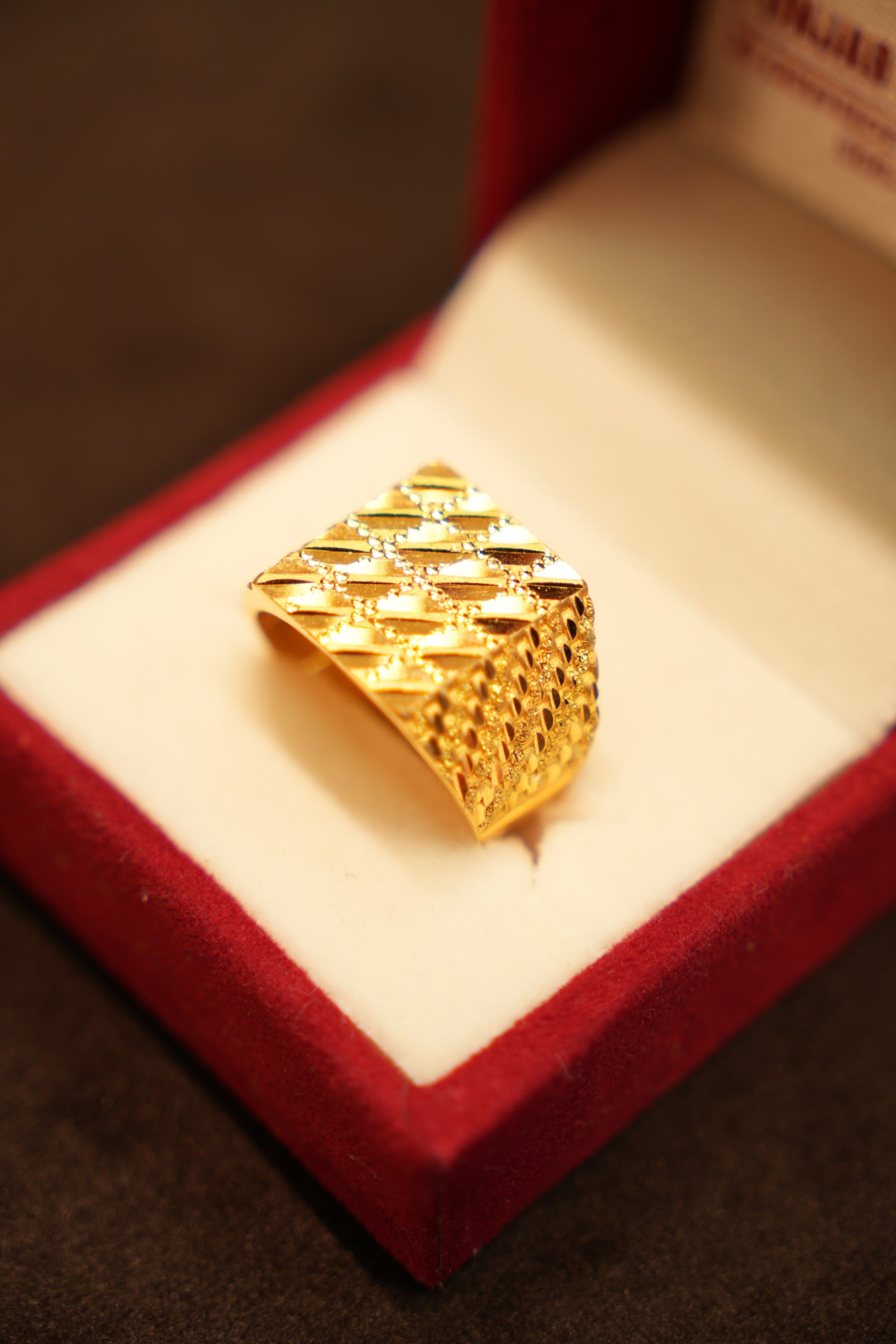 22K Gold Waffle Grid Dome Ring