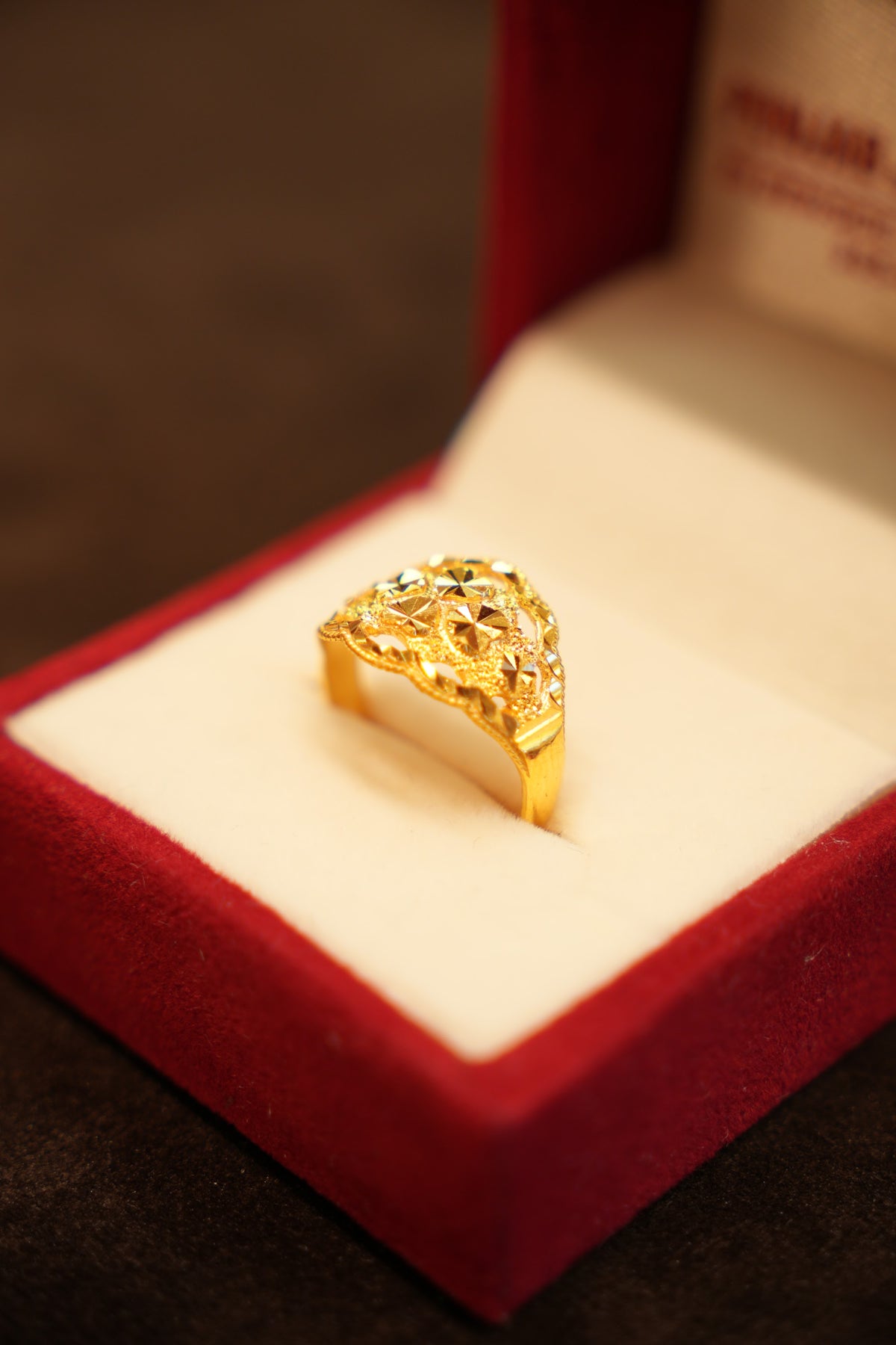 22K Gold Starburst Lattice Dome Ring