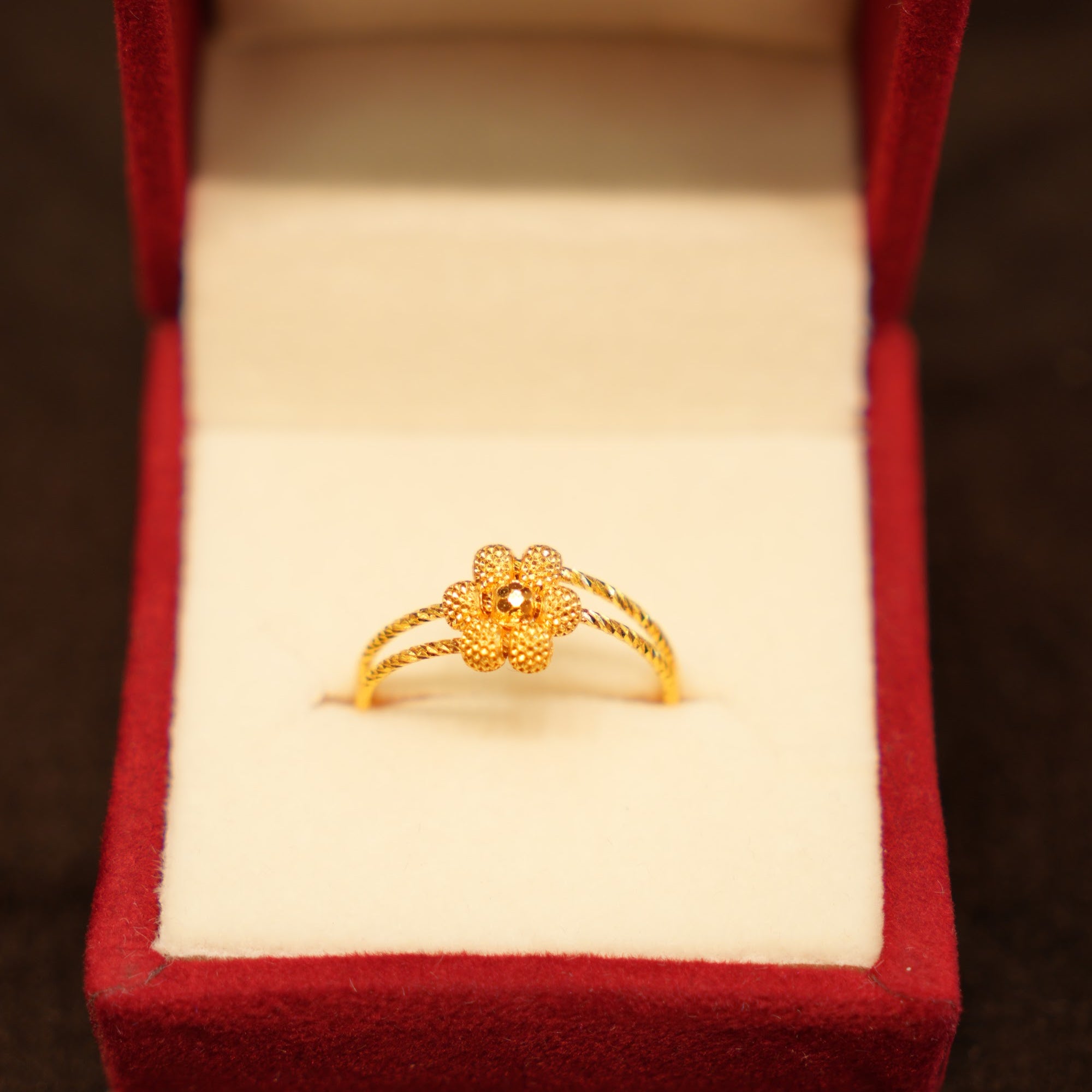 22K Gold Flower Blossom Twist Ring