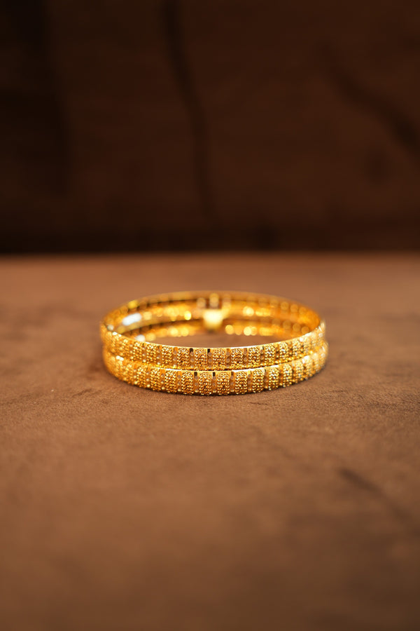 22K Gold Fine Granulated Dot Bangles