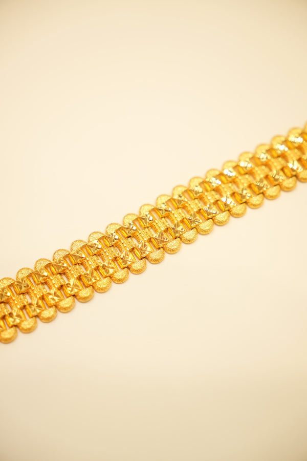 22K Gold Crosshatch Stud Bangle Bracelet
