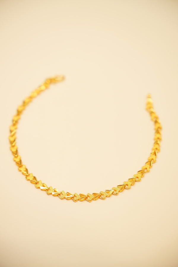 22K Gold Chevron Leaf Link Bracelet