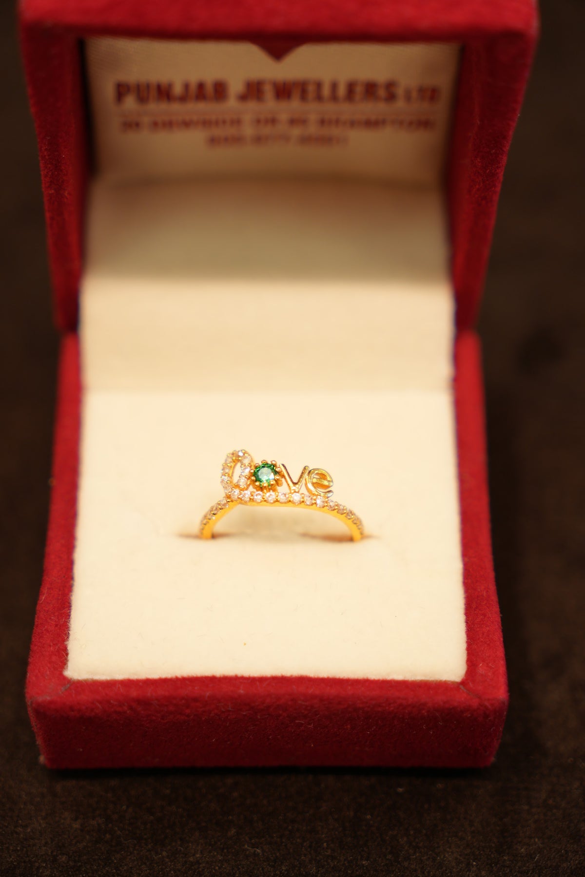 22K Gold Green Stone Vine Ring