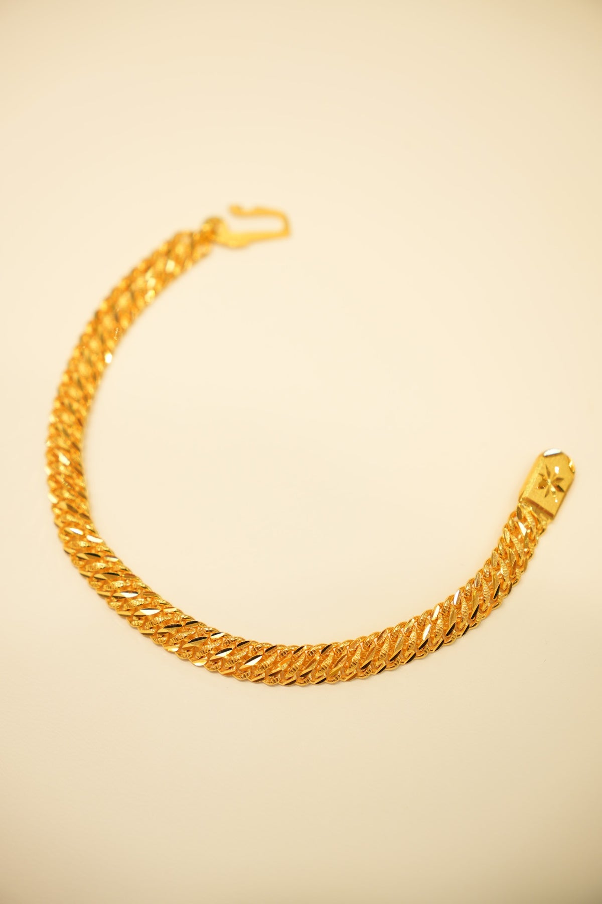 22K Gold Textured Double-Curb Bracelet