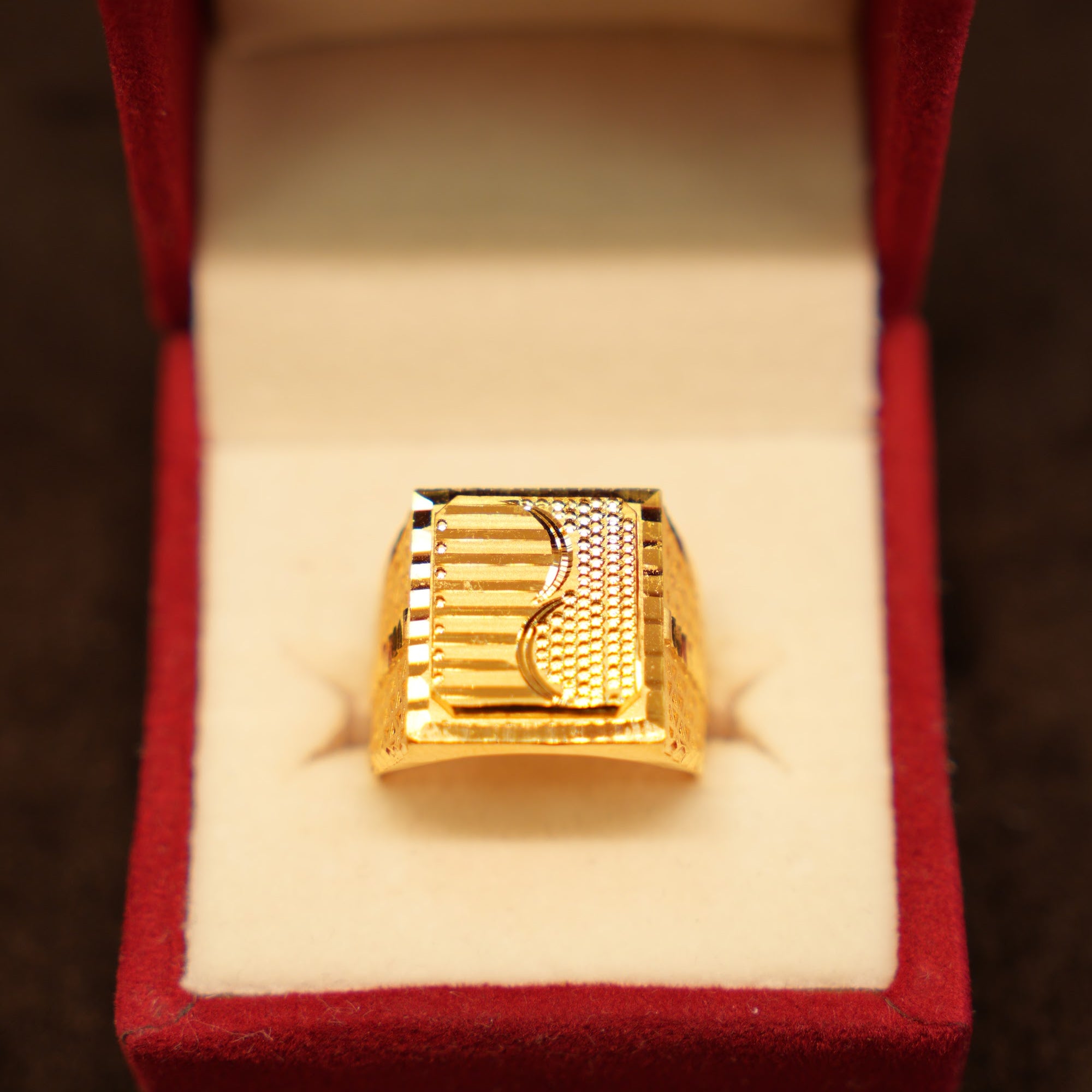 22K Gold Ribbed Signet Ring