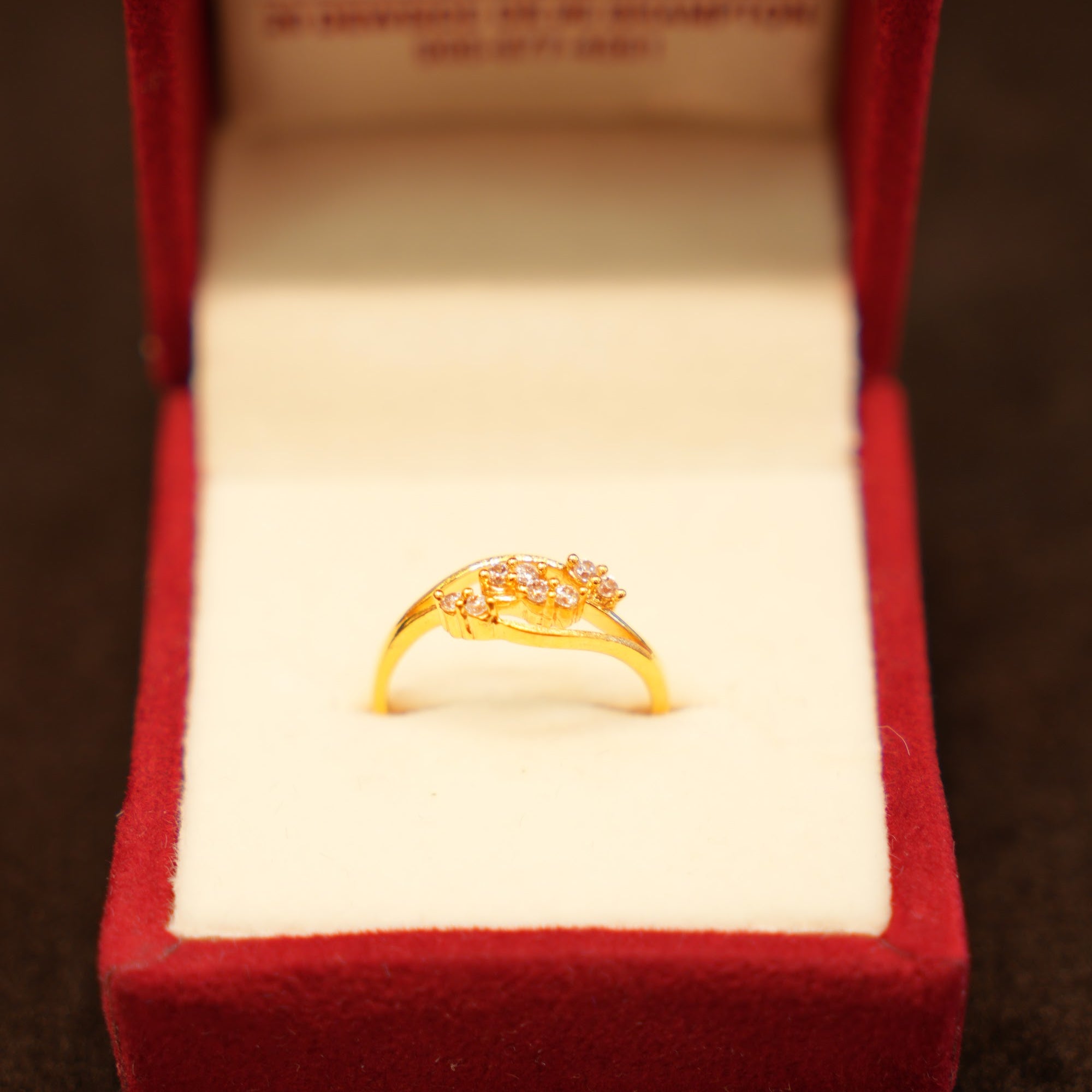 22K Gold Diagonal Stone Wave Ring