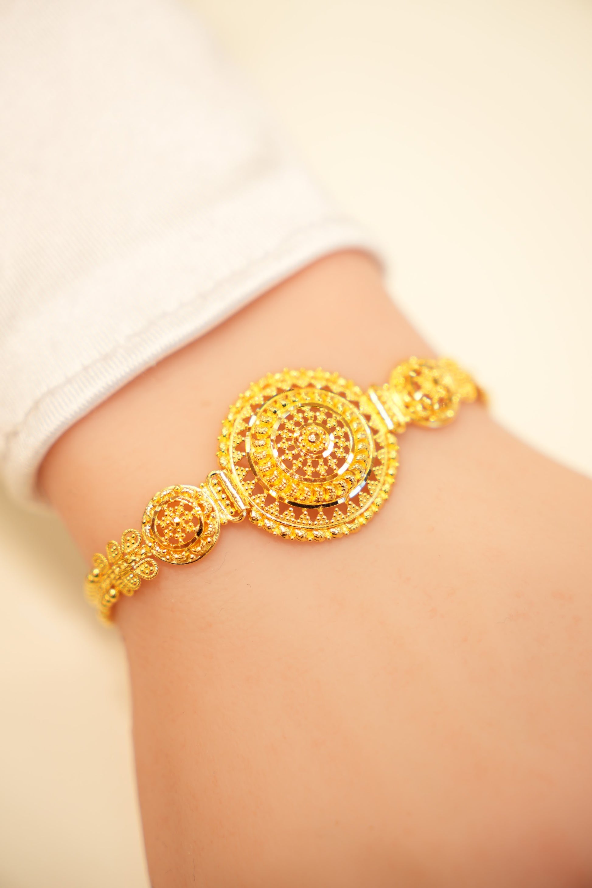 22K Gold Filigree Medallion Statement Bracelet
