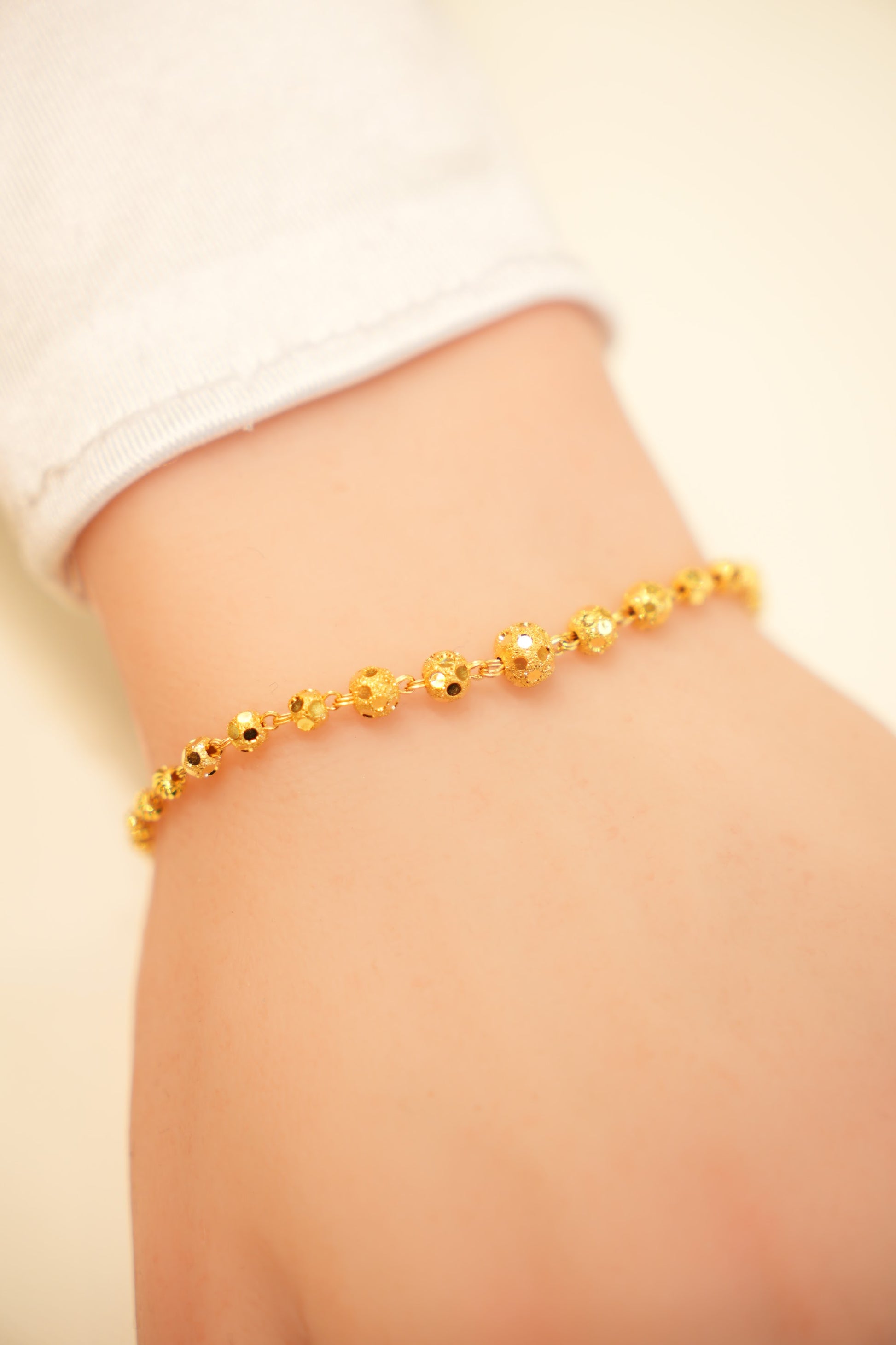 22K Gold Frosted Bead Bracelet