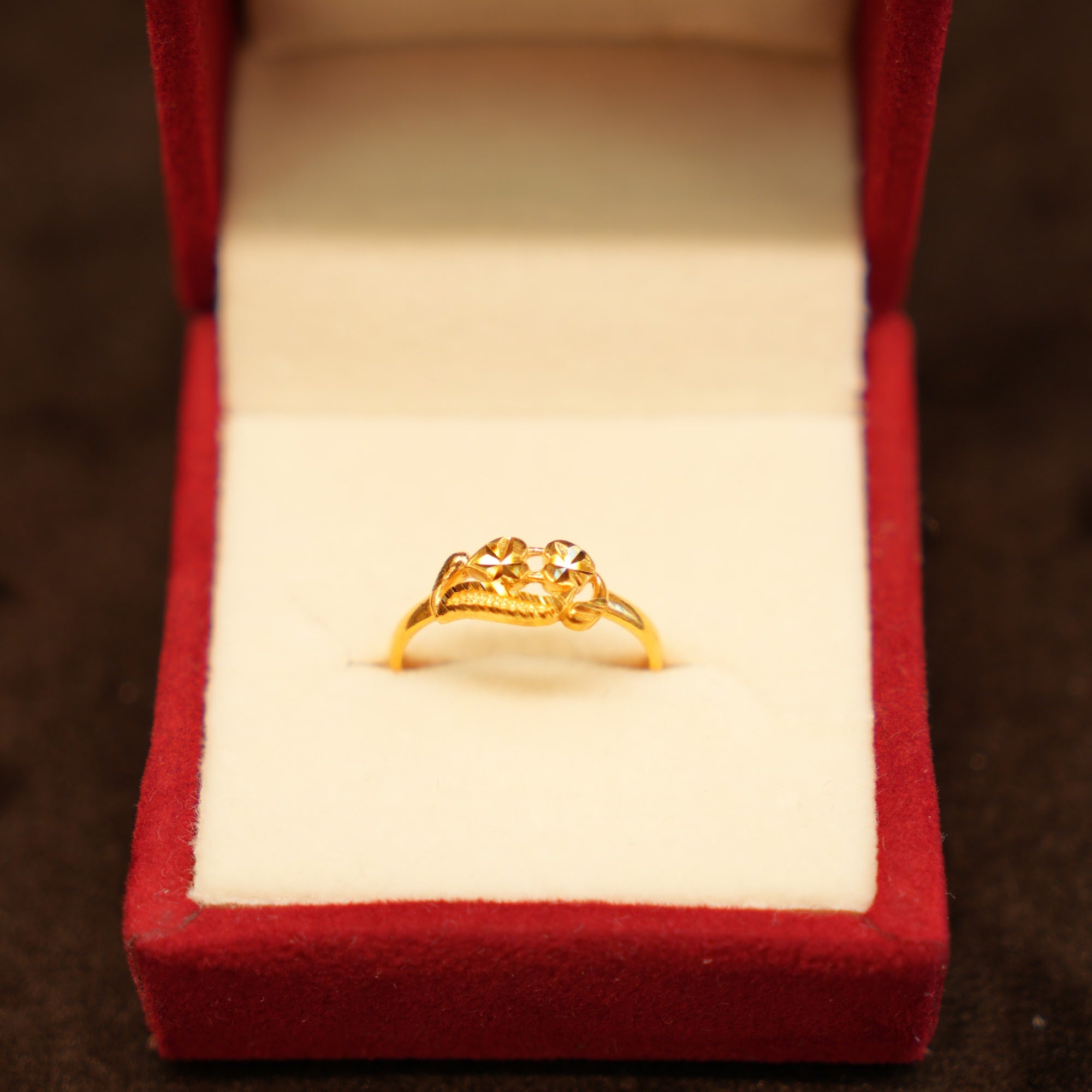 22K Gold Star-Cut Trio Ring