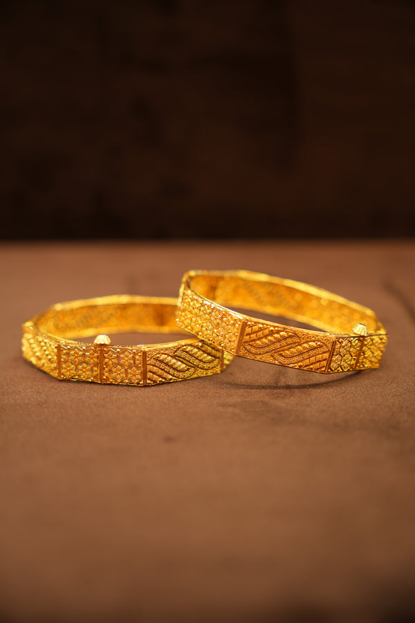 22K Gold Honeycomb Braid Panel Bangles