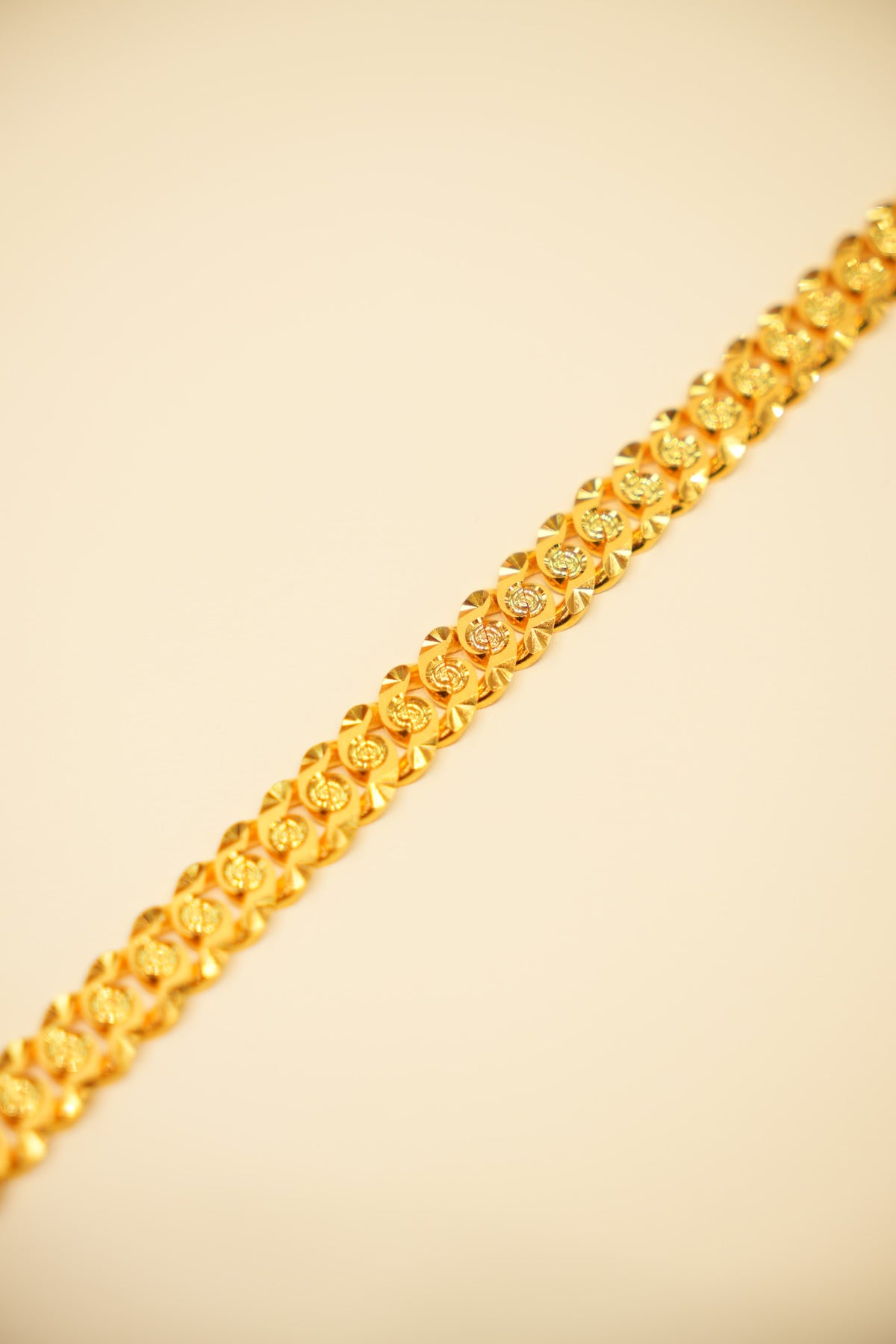 22K Gold Starburst Coin Link Bracelet