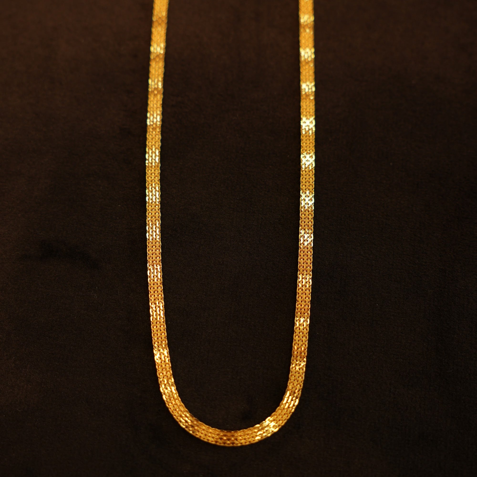 22K Gold Flat Mesh Chain (20 Inches)