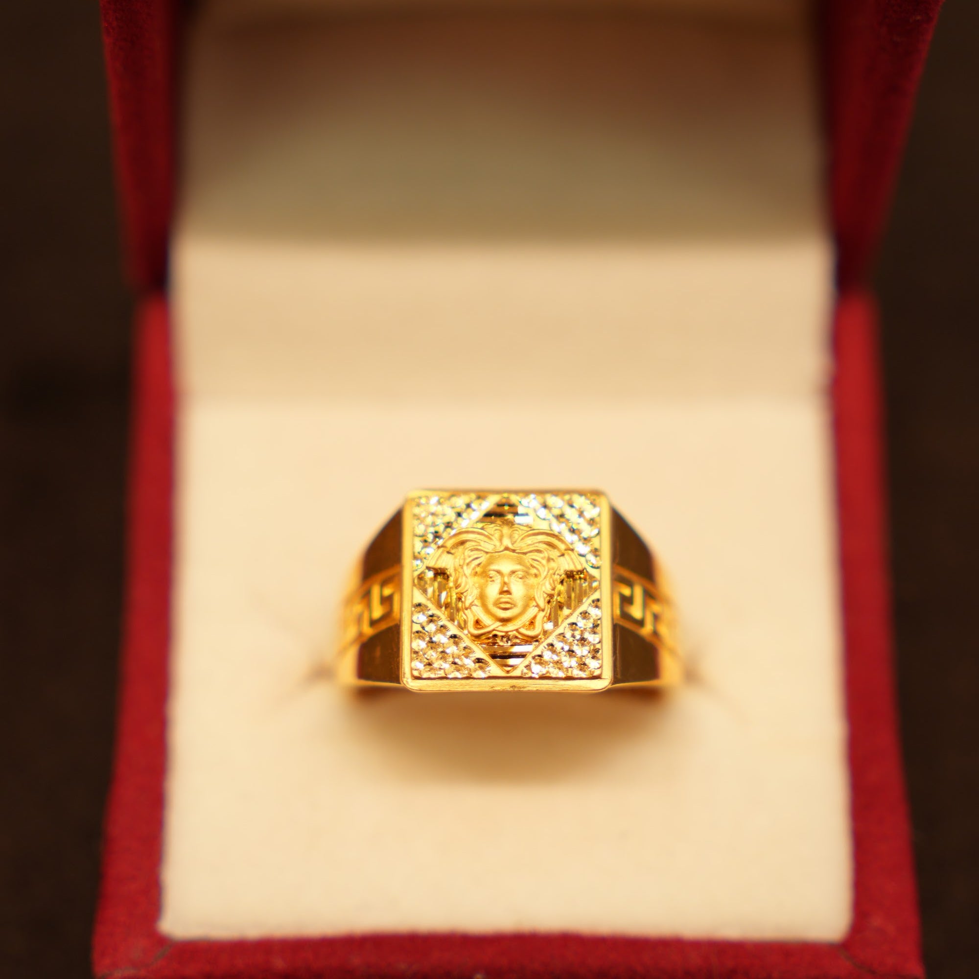 22K Gold Pavé Medallion Portrait Ring