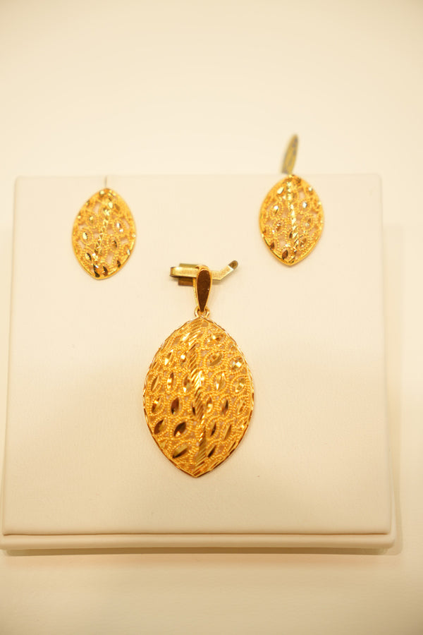 22K Gold Leaf Openwork Pendant Set