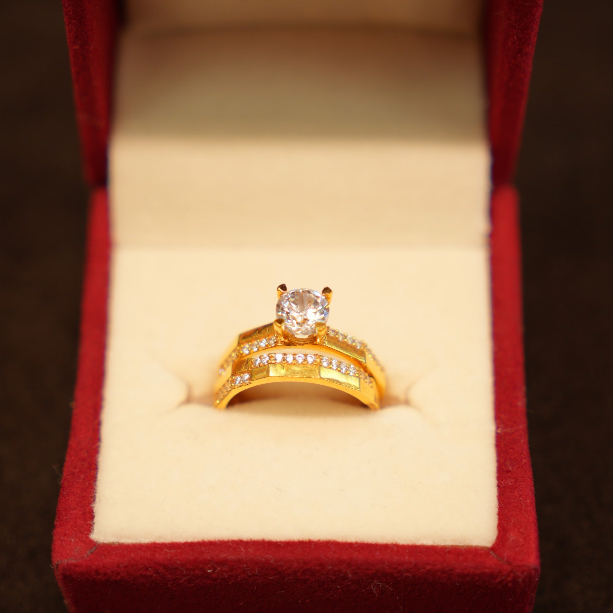 22K Gold Solitaire & Pavé Band Ring Set