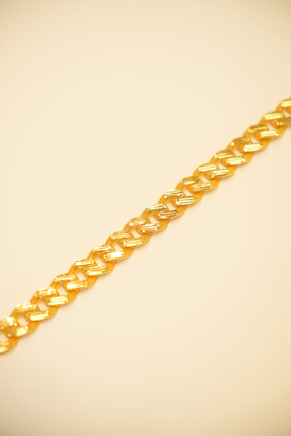 22K Gold Ribbed Curb Bracelet