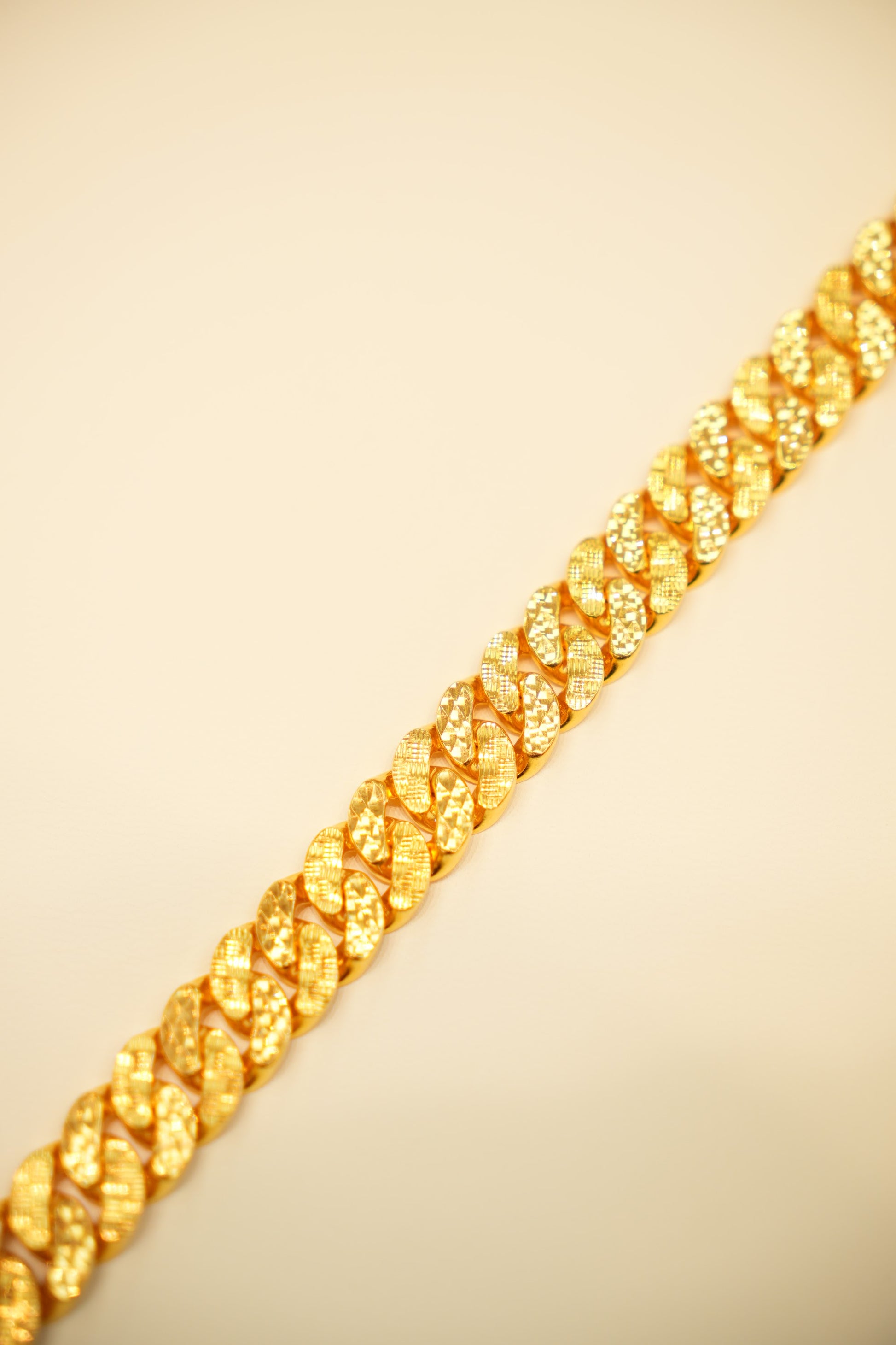 22K Gold Textured Cuban Link Bracelet
