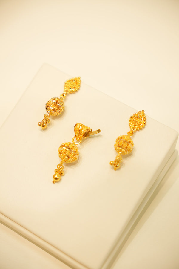 22K Gold Woven Ball Drop Pendant Set