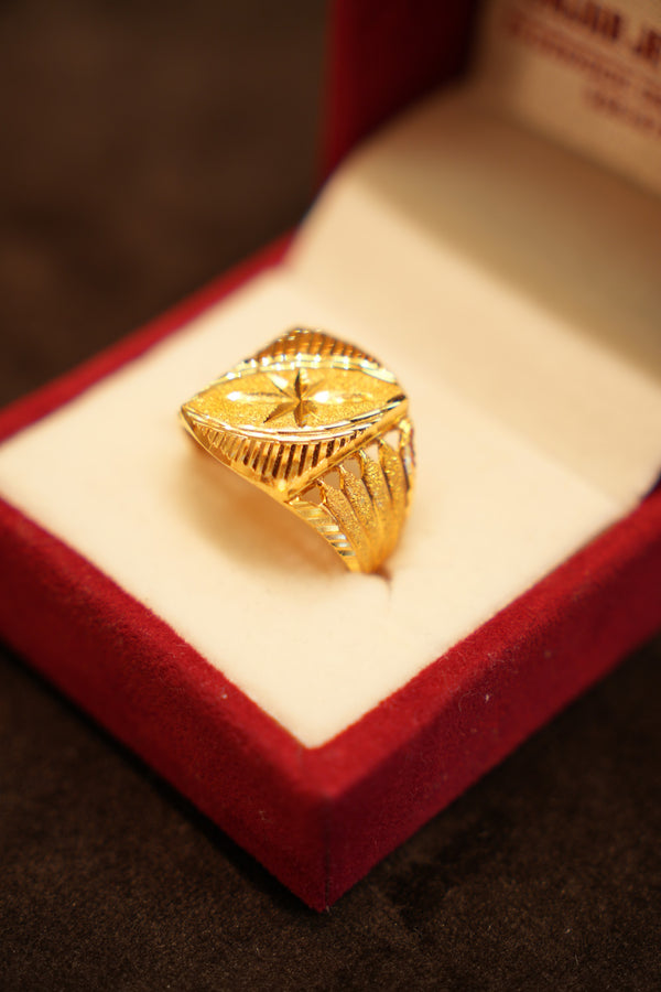 22K Gold Sunburst Dome Ring