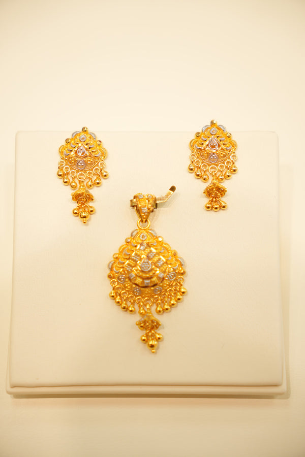 22K Gold Two-Tone Paisley Filigree Pendant Set