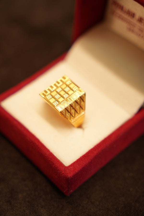 22K Gold Piano-Key Panel Ring