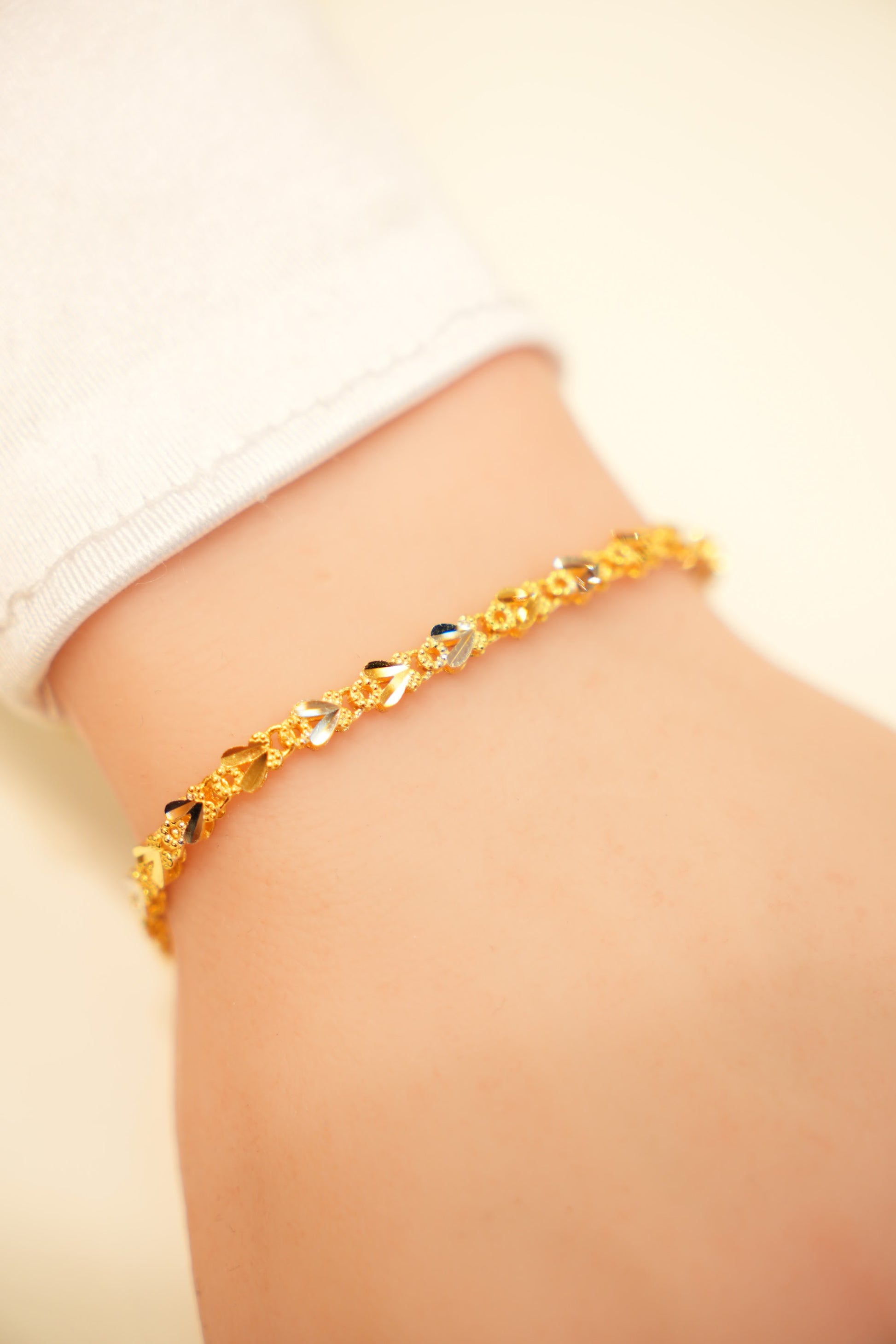 22K Gold Two-Tone Heart Link Bracelet