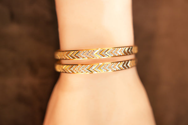 22K Gold Two-Tone Chevron Bangles