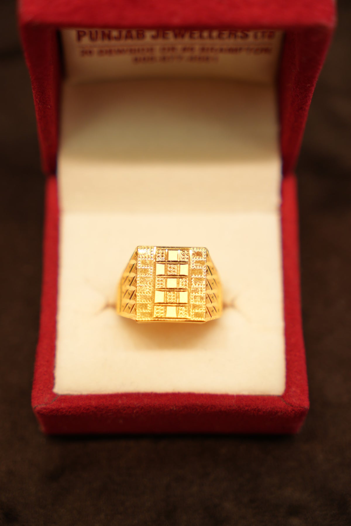 22K Gold Piano-Key Panel Ring