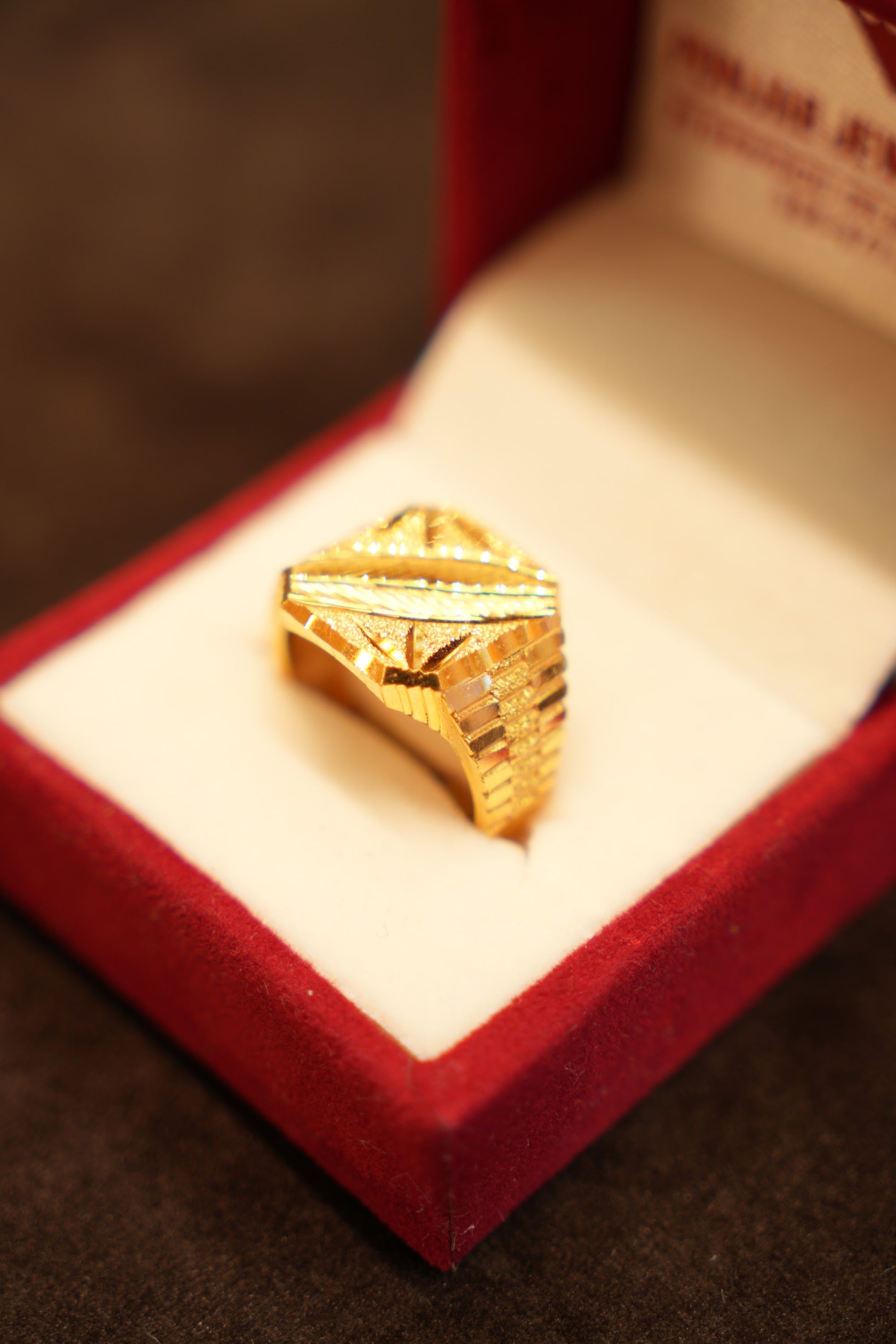 22K Gold Feather Blade Dome Ring