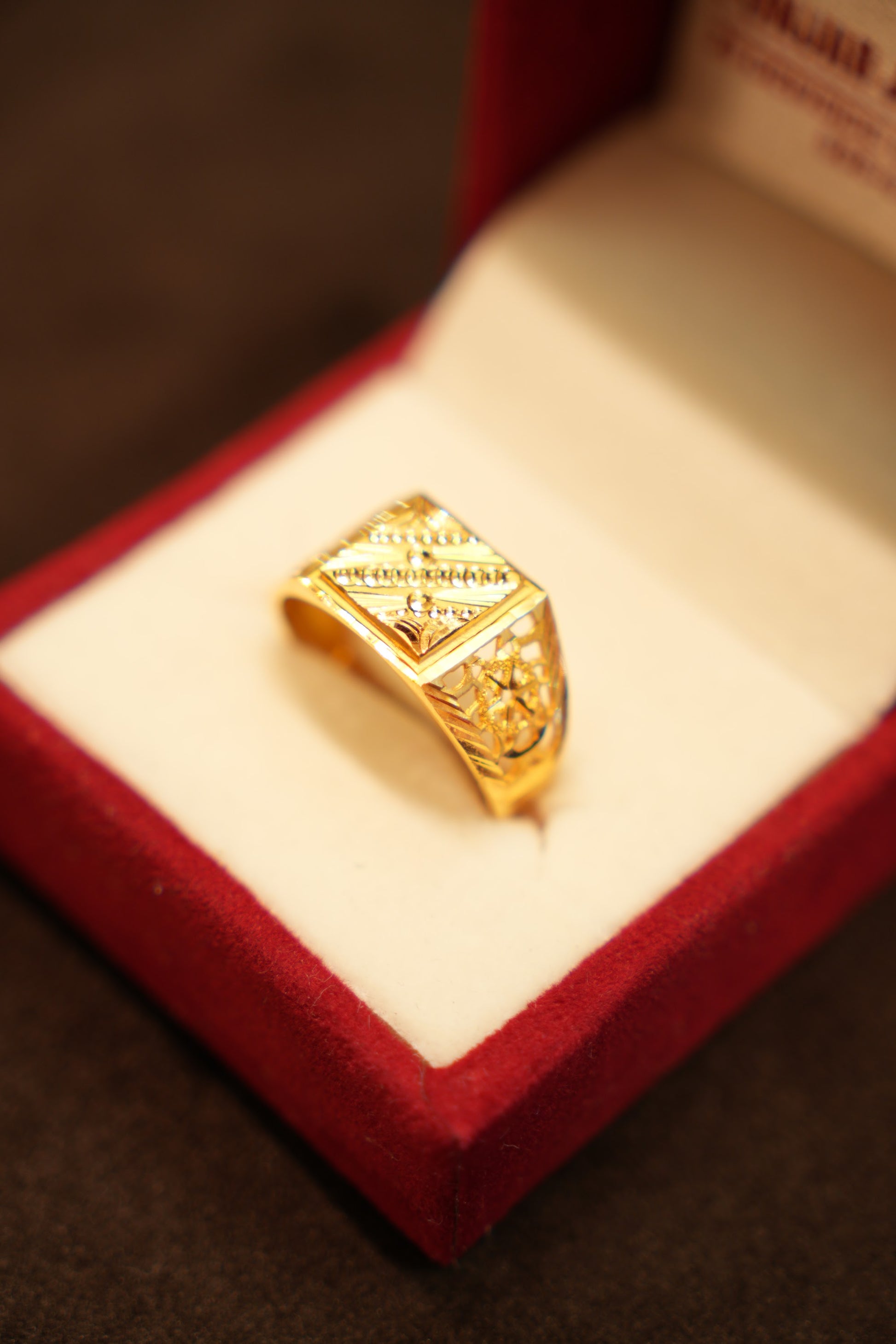22K Gold Ornate Diagonal Signet Ring