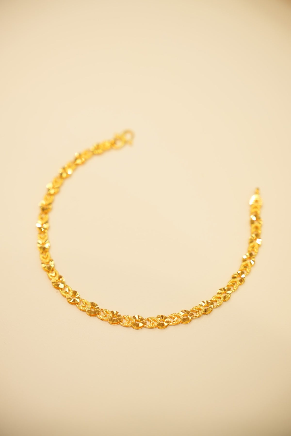 22K Gold Starburst Disc Bracelet