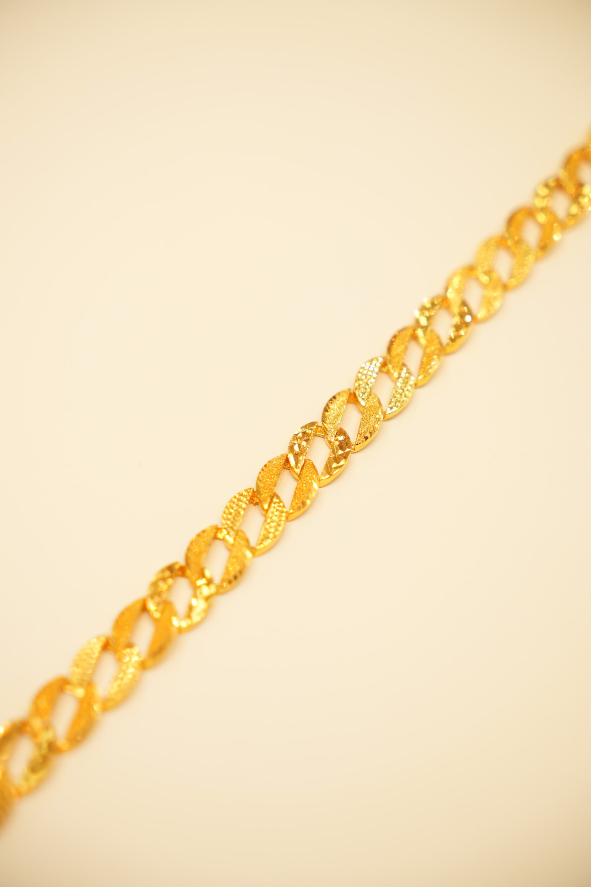 22K Gold Twisted Braid Bangle Bracelet